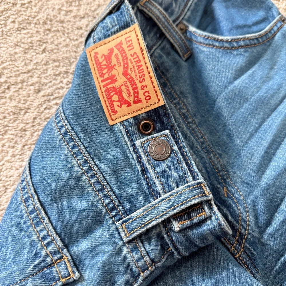 LEVIS | VIRAL CLENCH WAIST BAGGY JEANS ♥️ - Picture 4 of 4